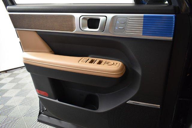 New 2027 Gray Hyundai Limited AWD image 79