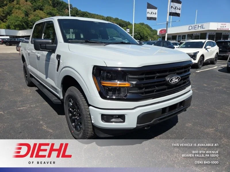 New 2026 White Ford XLT image 1