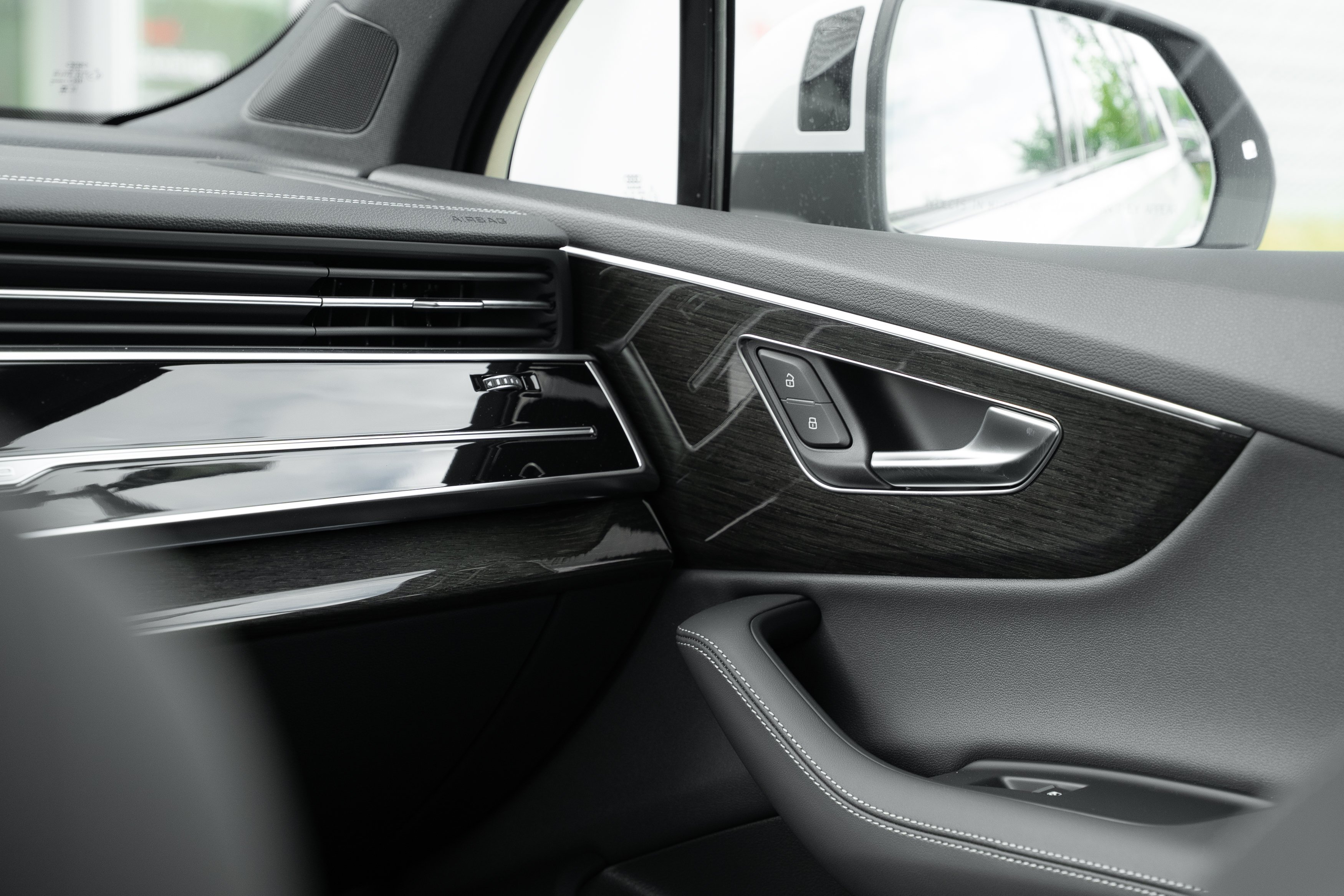 New 2026 Glacier Audi S line Premium Plus image 15
