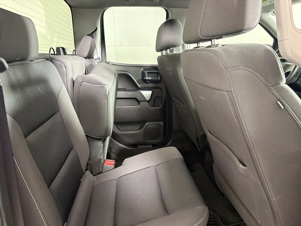 Used 2016 BLACK Chevrolet LT image 21