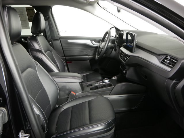 2025 Ford Escape Platinum - Photo 16
