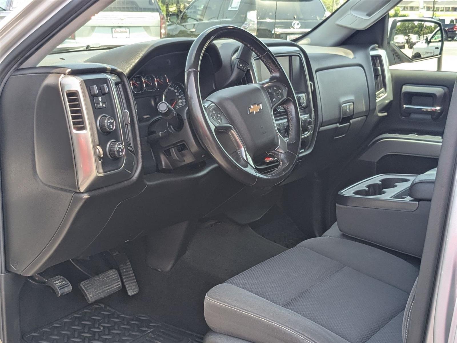 Used 2018 Silver Ice Metallic Chevrolet LT image 2