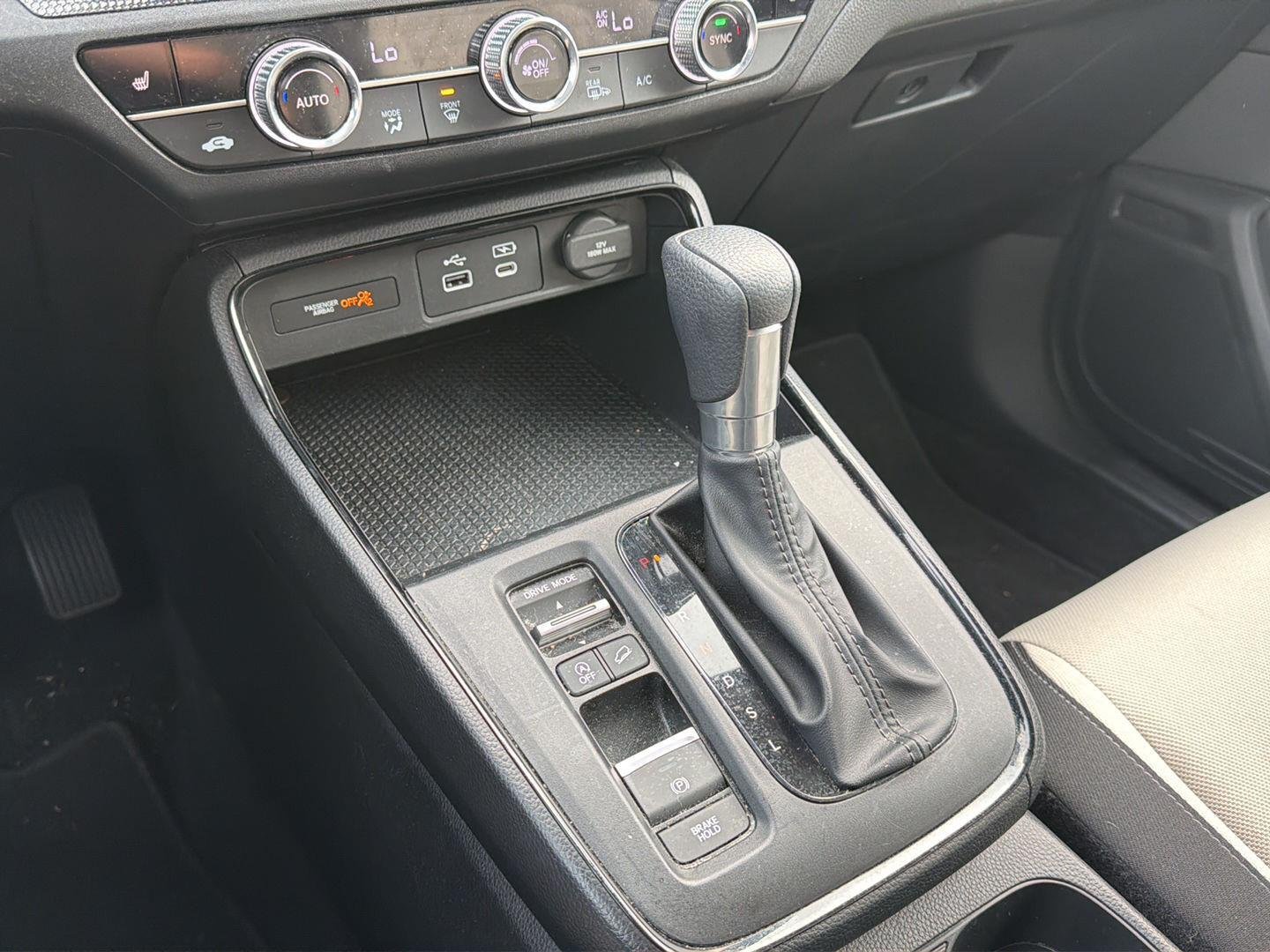 Used 2024 Platinum White Pearl Honda EX image 14