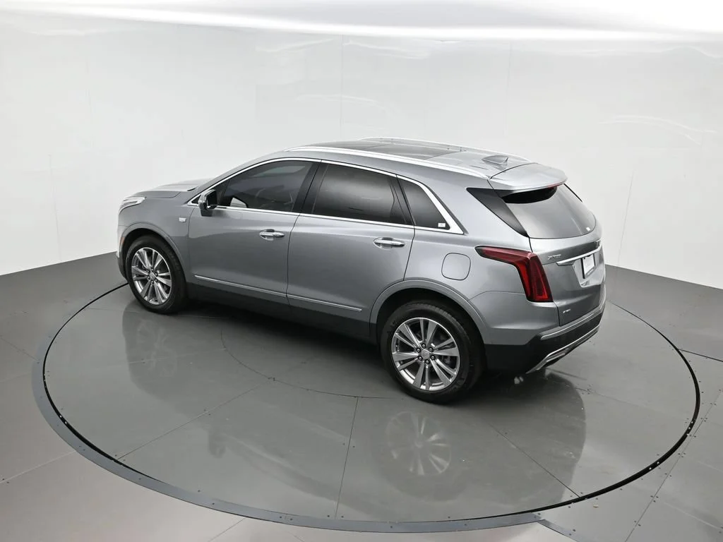 Used 2024 Argent Silver Metallic Cadillac Premium Luxury image 38