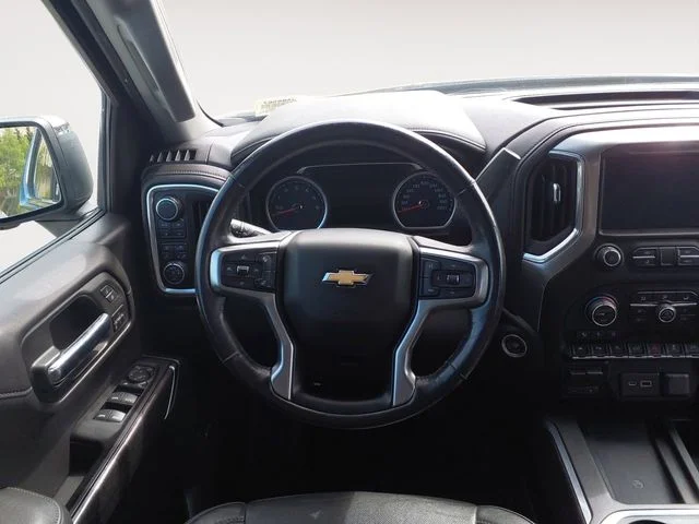 Used 2019 Shadow Gray Metallic Chevrolet LTZ image 12