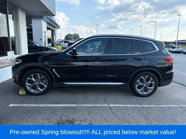 Used 2020 Black BMW xDrive30i image 3