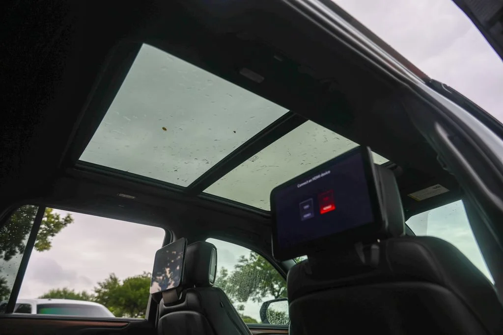 Used 2023 Sterling Metallic GMC Denali Ultimate image 36
