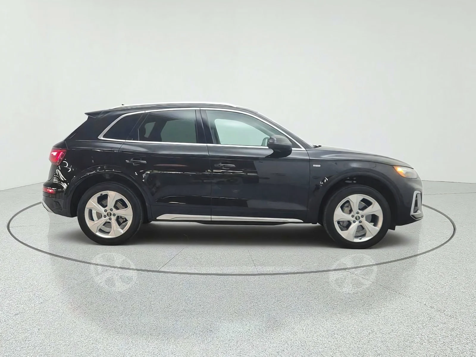 Used 2023 Mythos Black Metallic Audi S line Premium Plus image 4