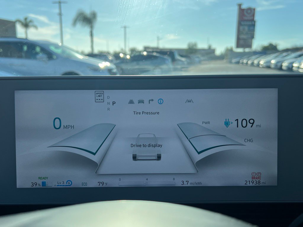 Certified Used 2024 Green Hyundai SE image 10
