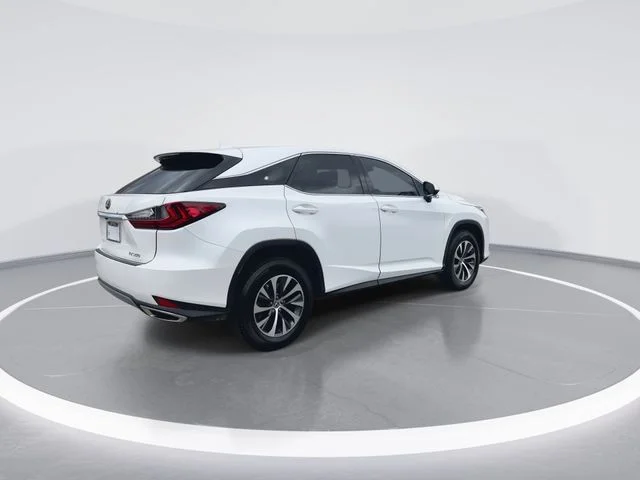 Used 2021 White Lexus 350 image 8