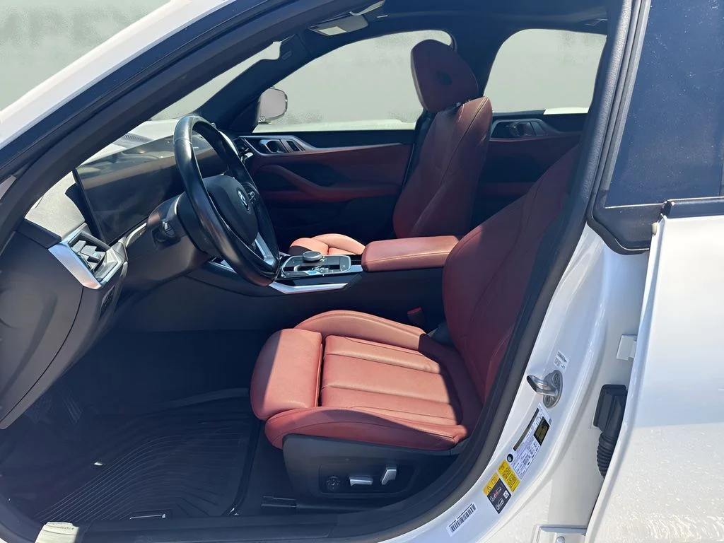 Used 2023 White BMW eDrive35 image 9
