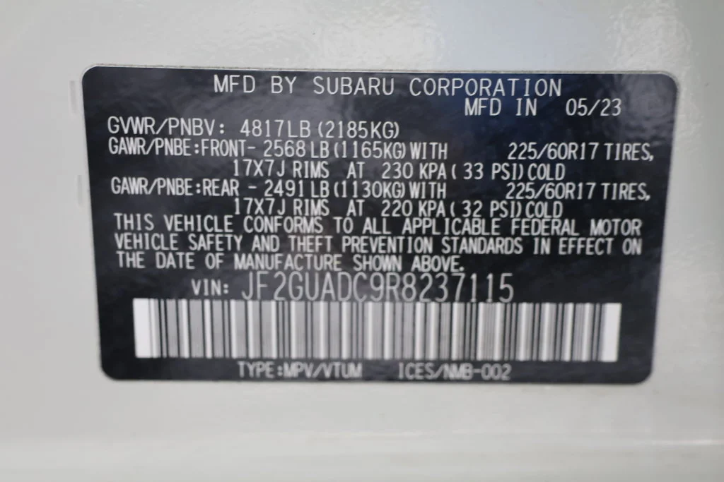 Used 2024 Crystal White Pearl Subaru Premium image 27