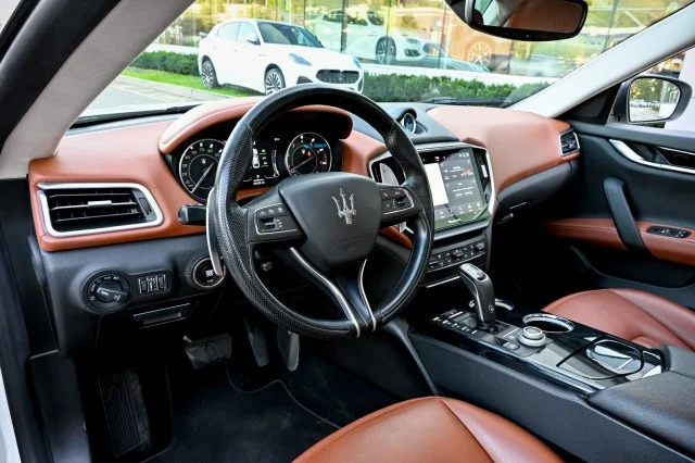 Used 2022 BLUE Maserati Modena Q4 ~~ image 16