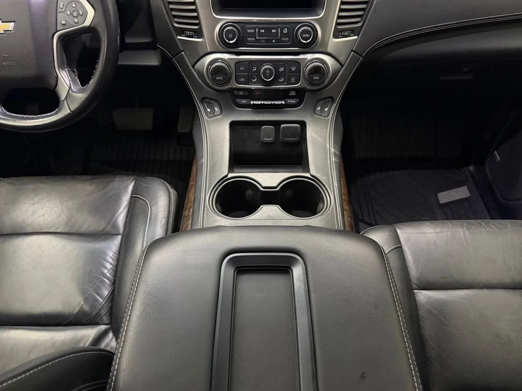 Used 2019 Silver Ice Metallic Chevrolet LT image 23