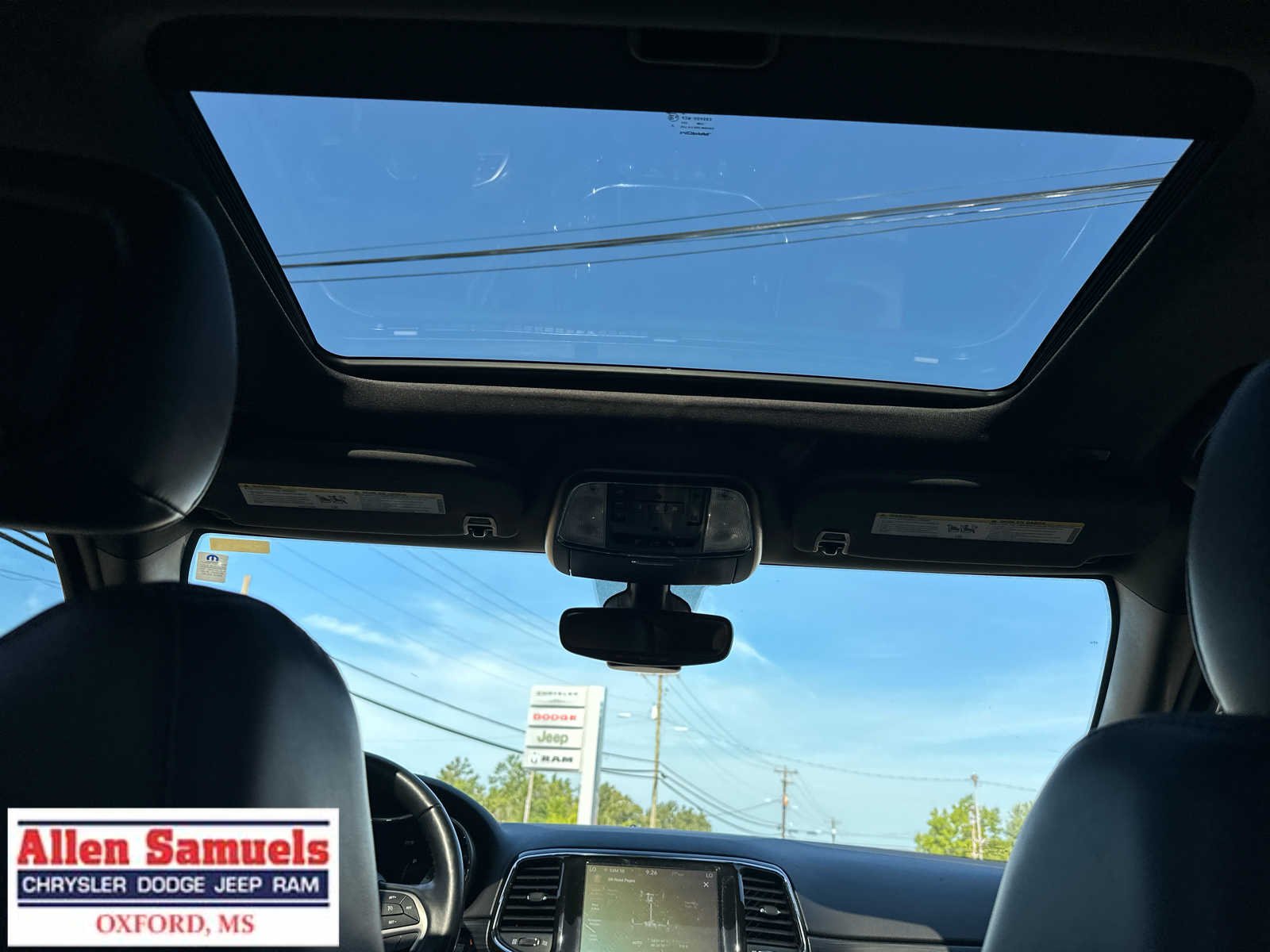 Used 2022 Bright White Clearcoat Jeep Limited image 34