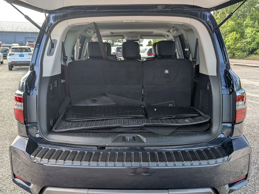 Used 2023 Blue Nissan SL image 29