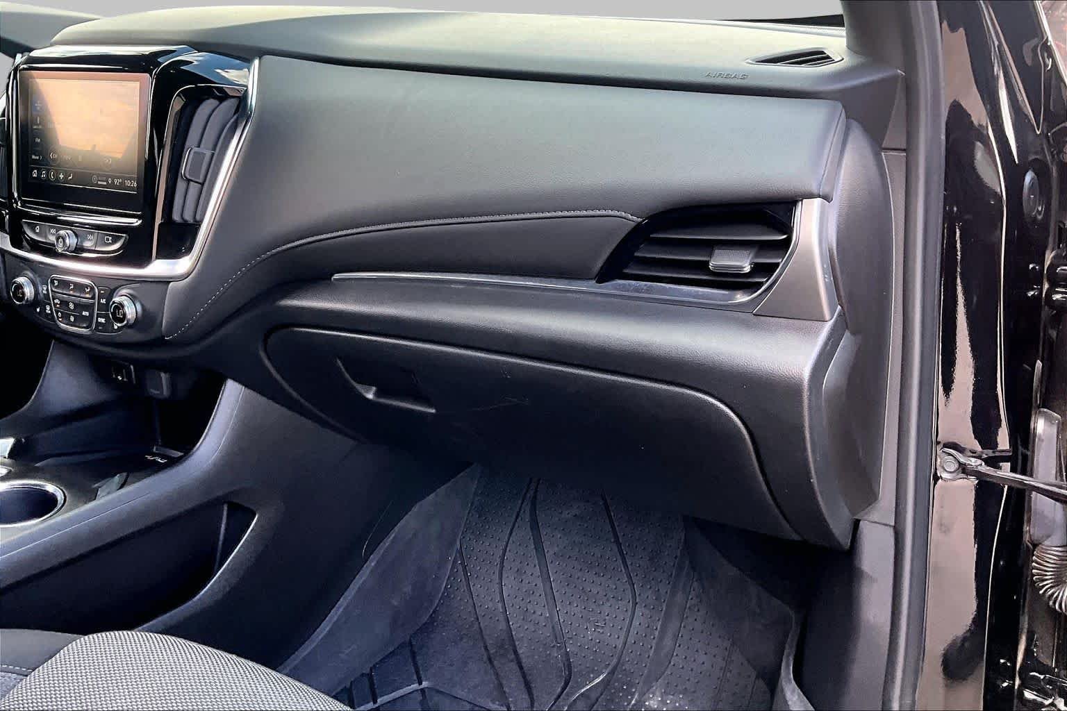 Used 2023 Mosaic Black Metallic Chevrolet LT Cloth image 19