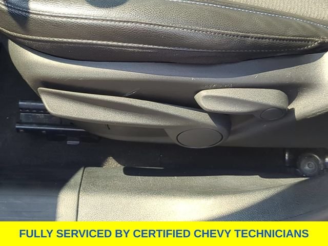 Used 2024 Gray Jeep Latitude image 25