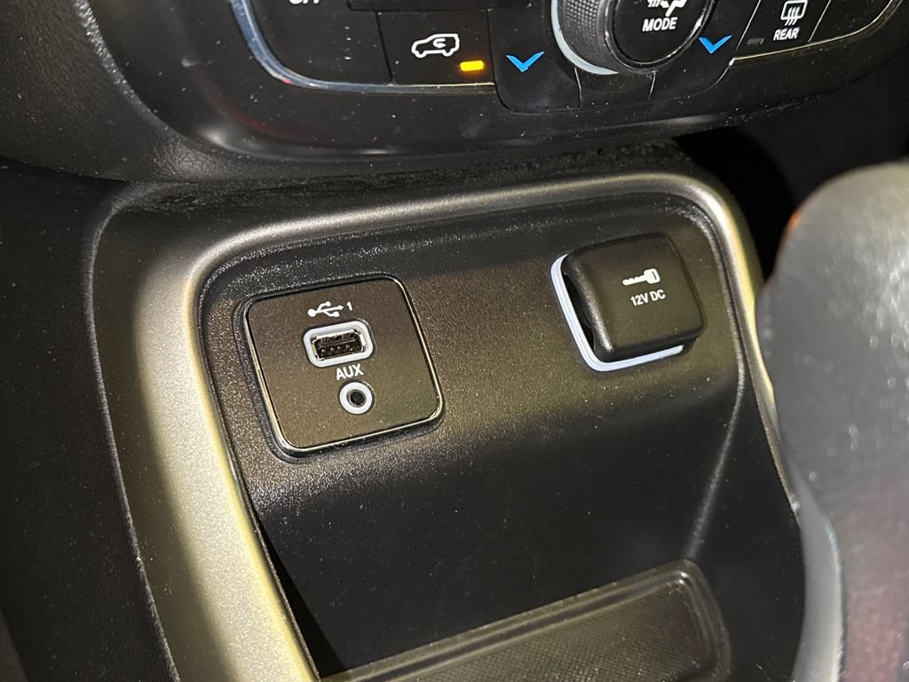 Used 2021 White Clearcoat Jeep Sport image 25