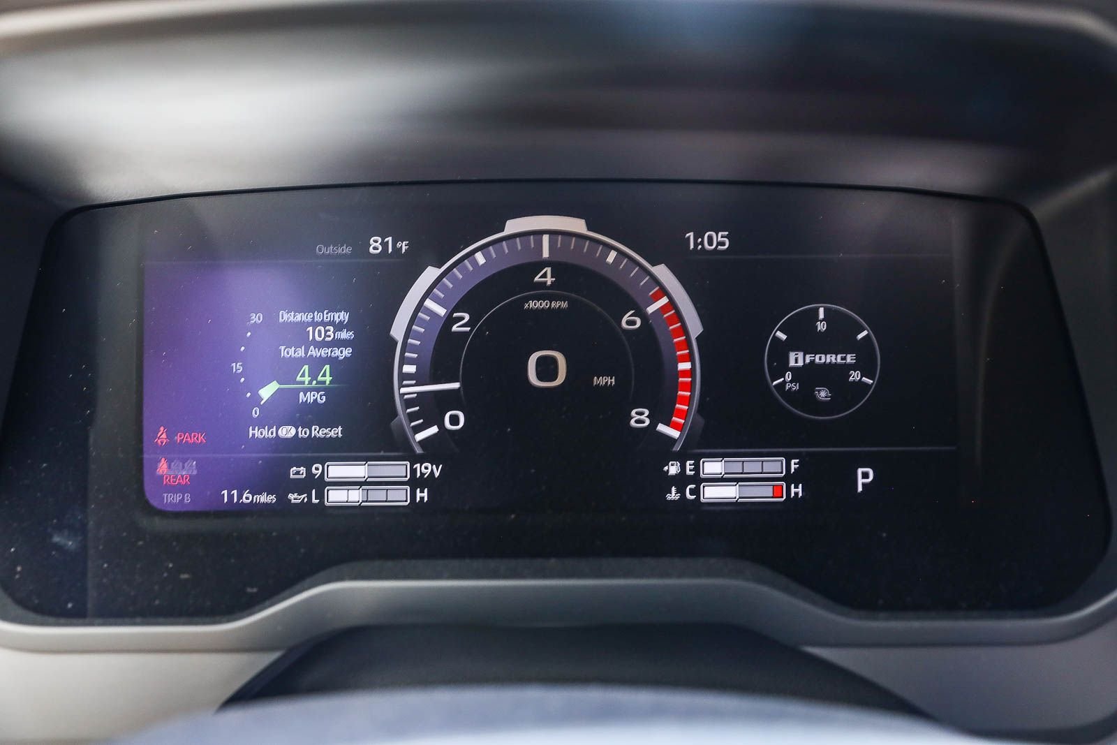 2026 Toyota Tundra Platinum - Photo 23