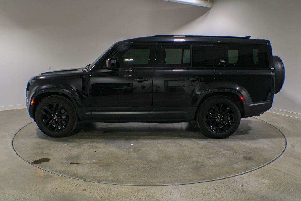 Certified Used 2023 Santorini Black Metallic Land Rover SE image 2
