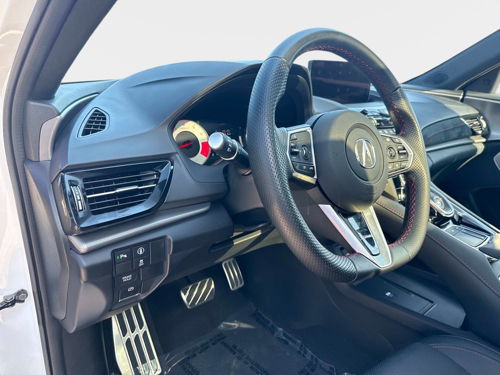 Used 2023 Platinum White Acura w/A-Spec Package image 19