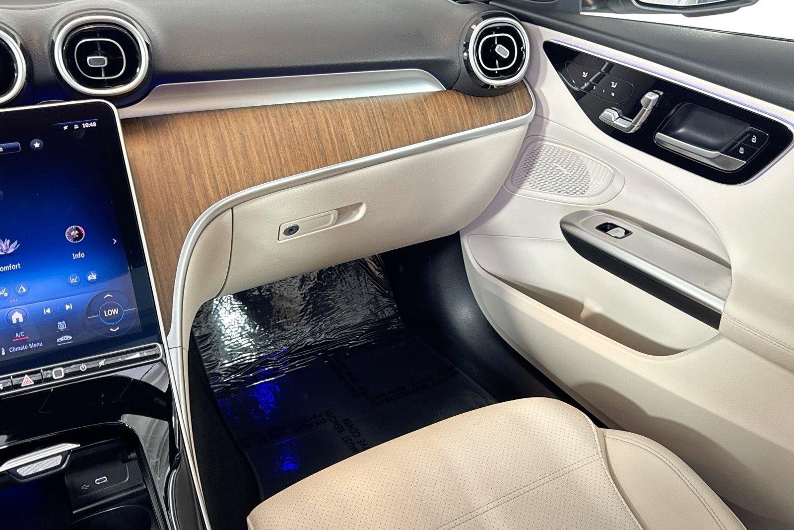 Used 2024 Polar White Mercedes-Benz C 300 image 22