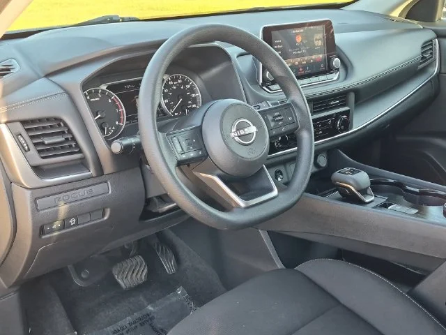 Used 2024 Gray Nissan S image 20