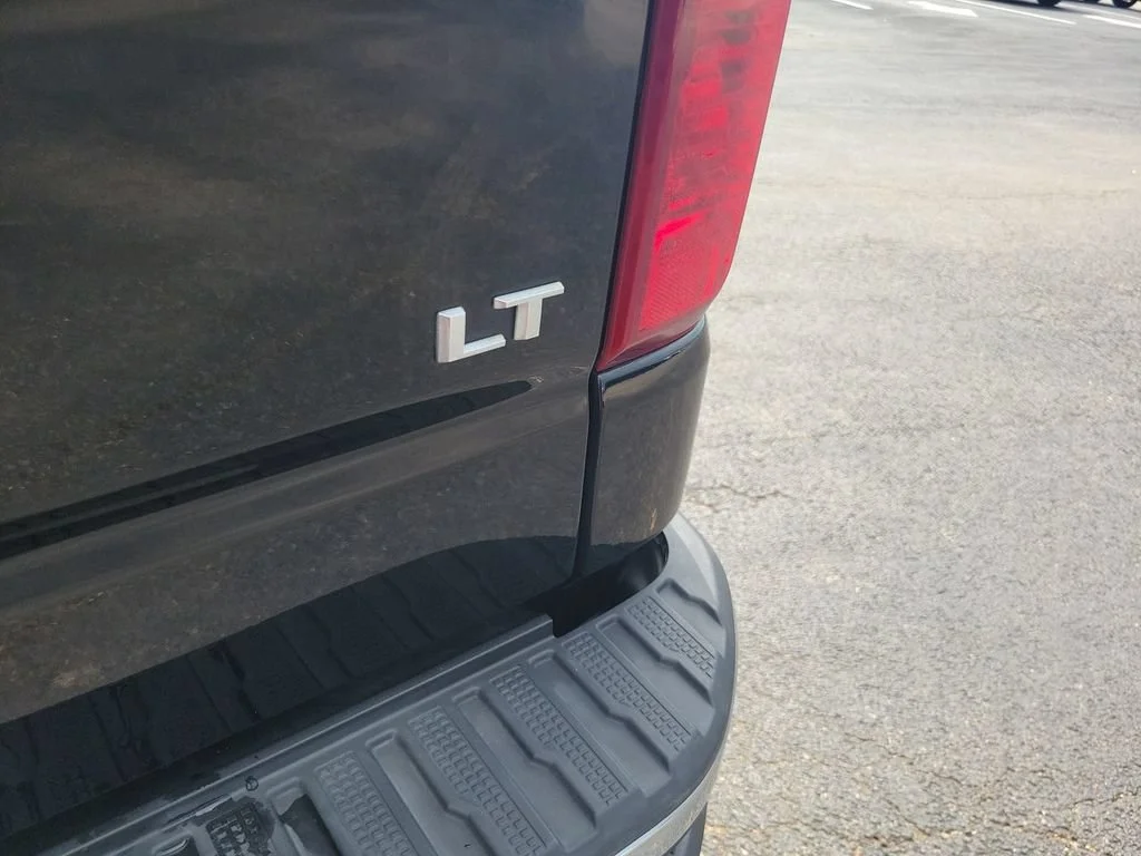 Certified Used 2020 BLACK Chevrolet LT image 31