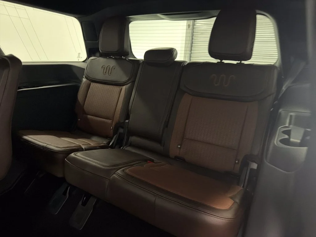 New 2027 Glacier Gray Metallic Tri-Coat Ford King Ranch® image 16