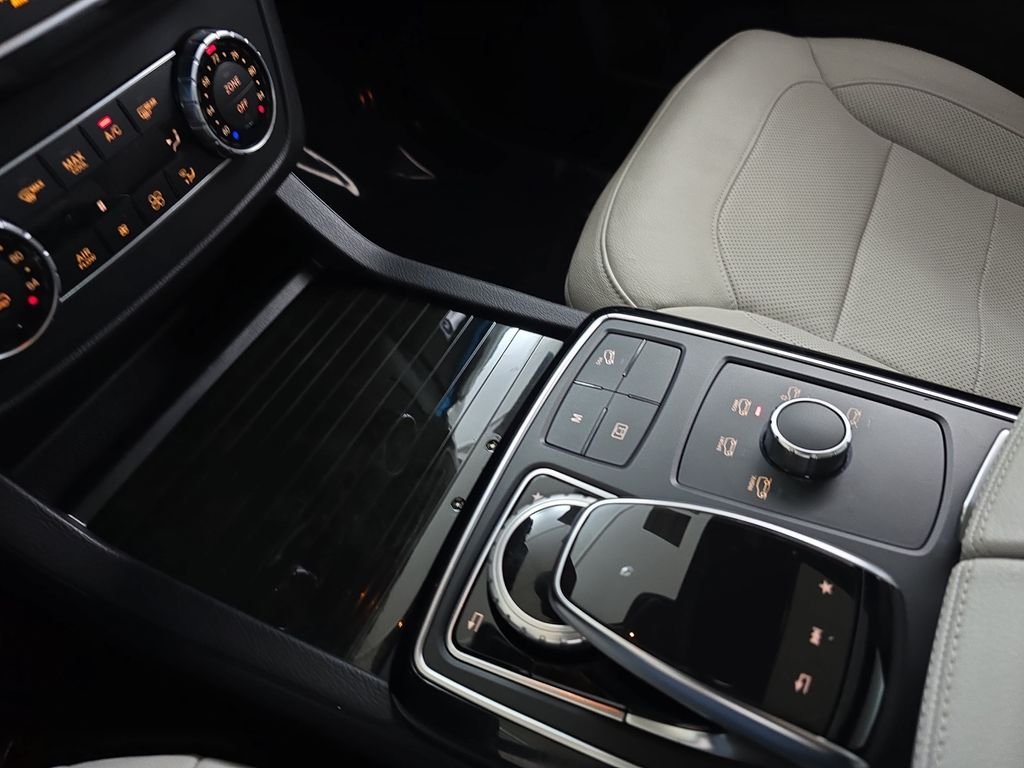Used 2018  Mercedes-Benz GLE 350 image 27