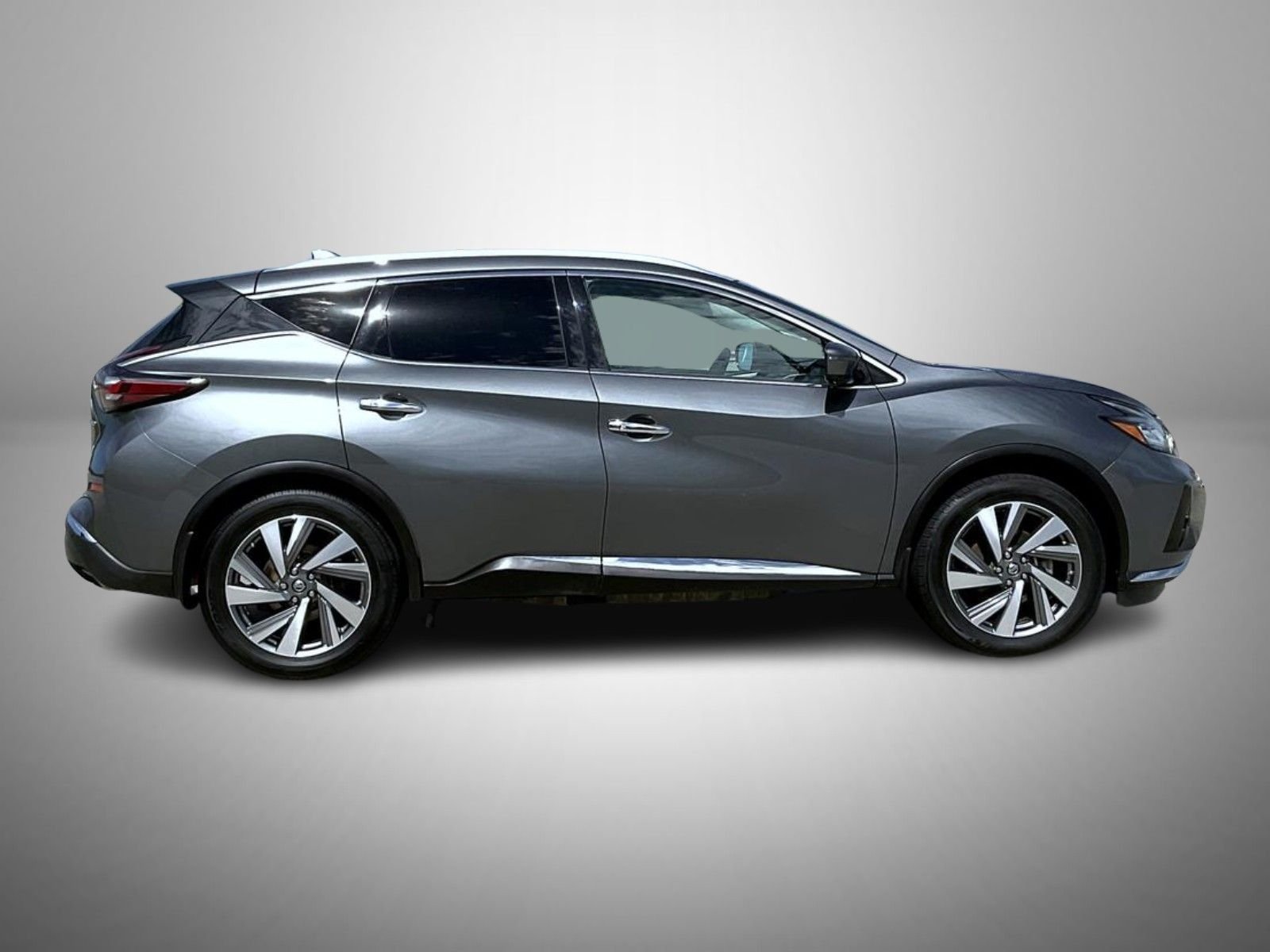 Used 2019 Gray Nissan SL image 4