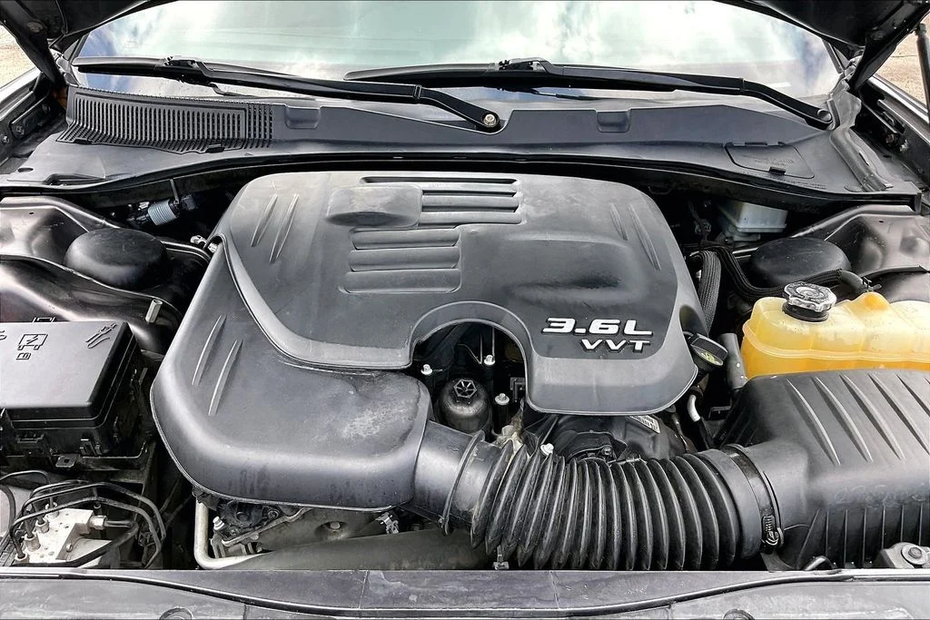 Certified Used 2022 Gray Dodge SXT image 30