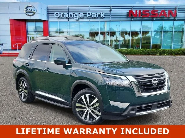 2025 Nissan Pathfinder Platinum