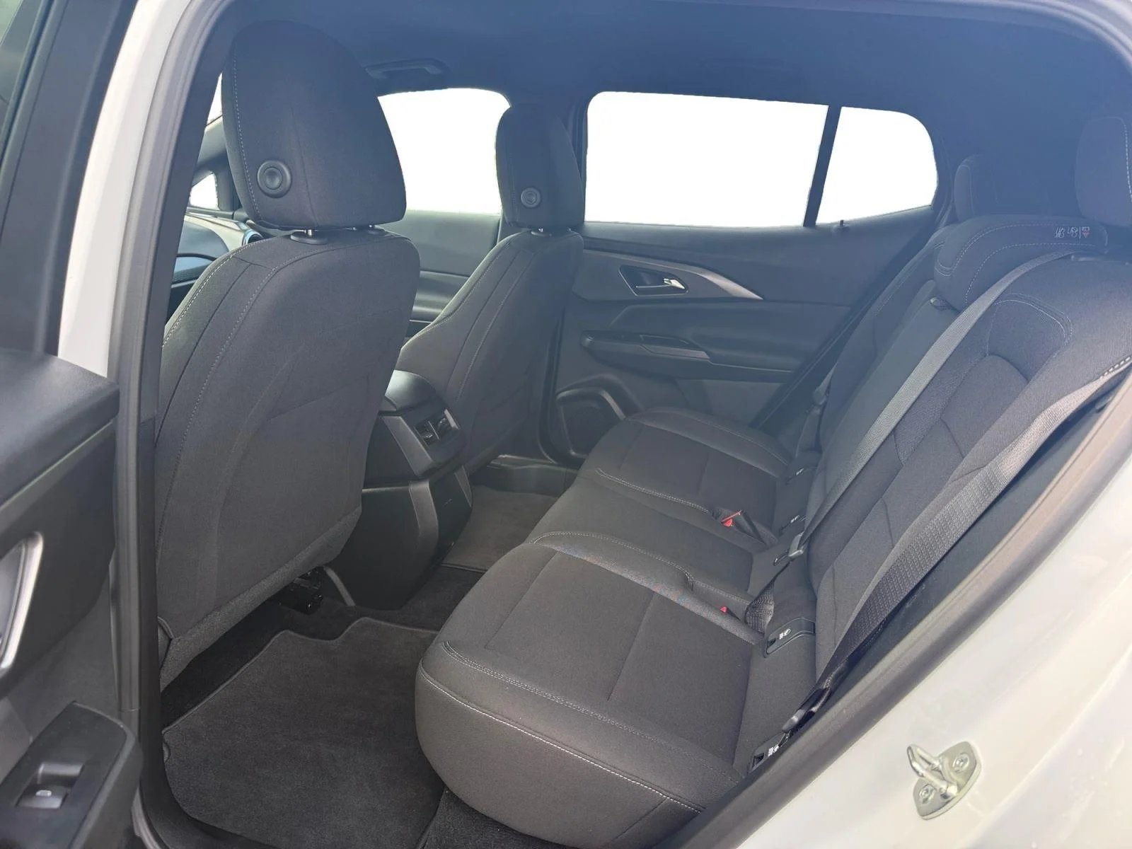 Used 2026 Summit White Chevrolet LT1 w/PCY image 19