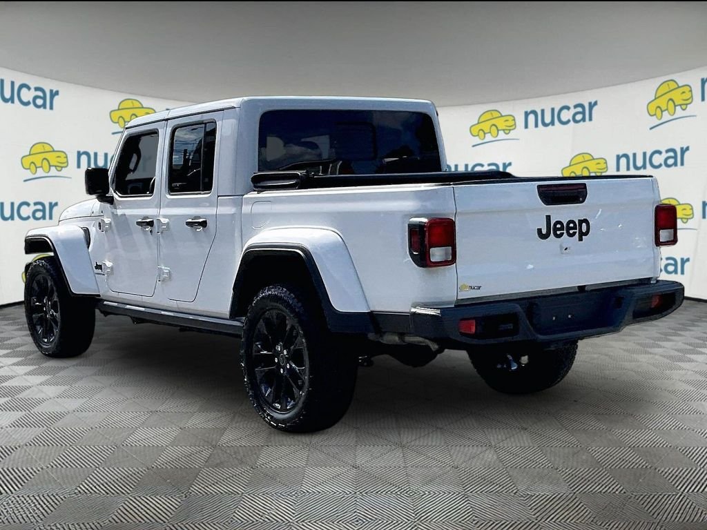 Used 2025 White Jeep Nighthawk image 4