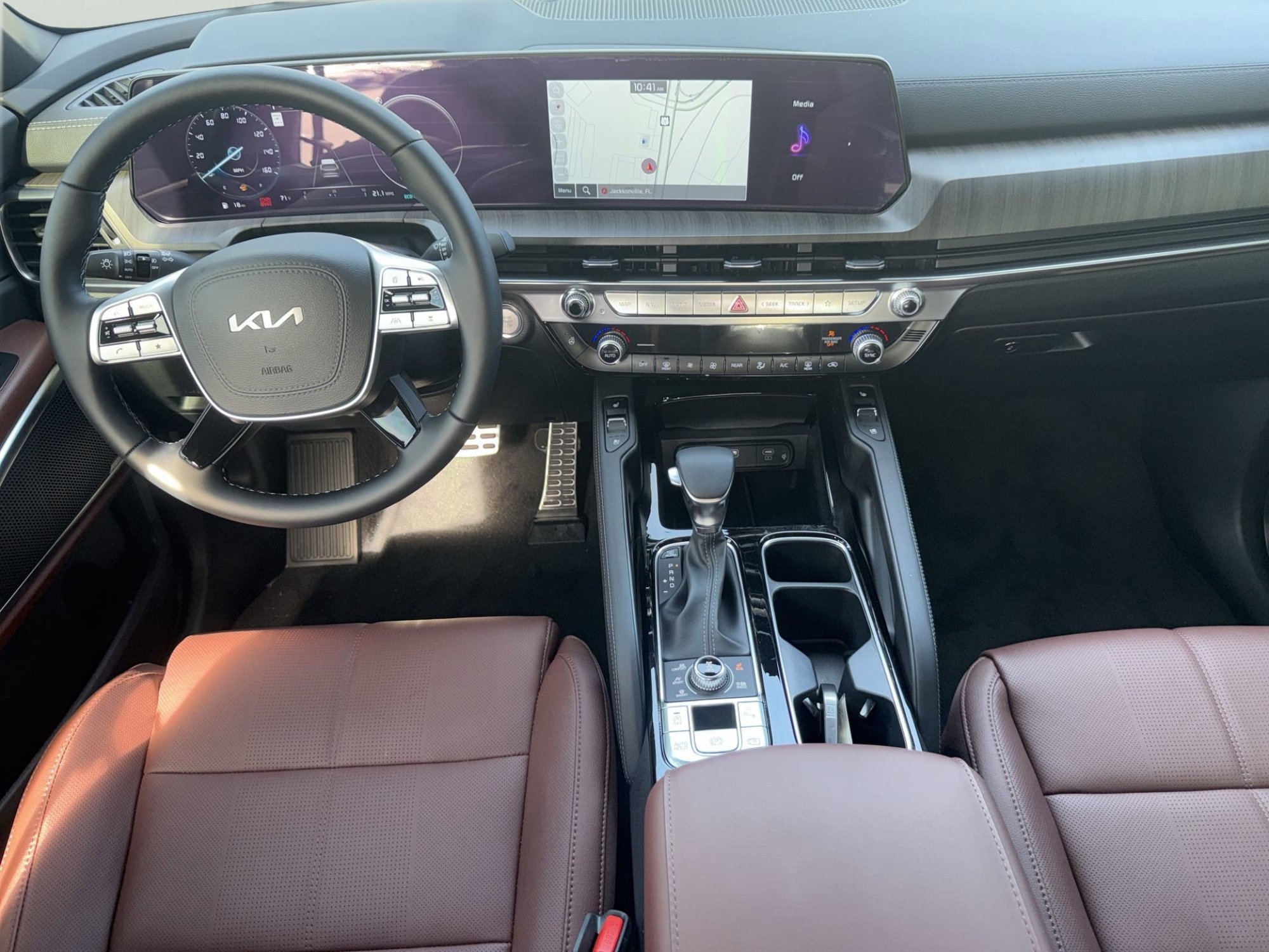 2025 Kia Telluride SX - Photo 26