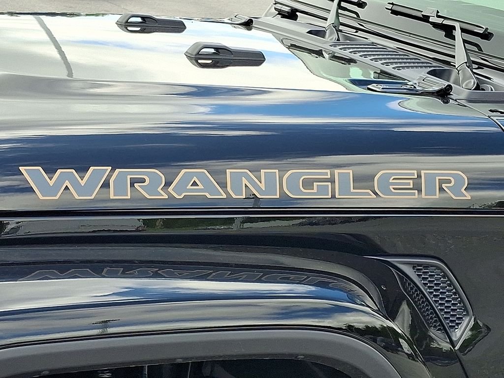 New 2026 Black Clearcoat Jeep 85th Anniversary Edition image 19