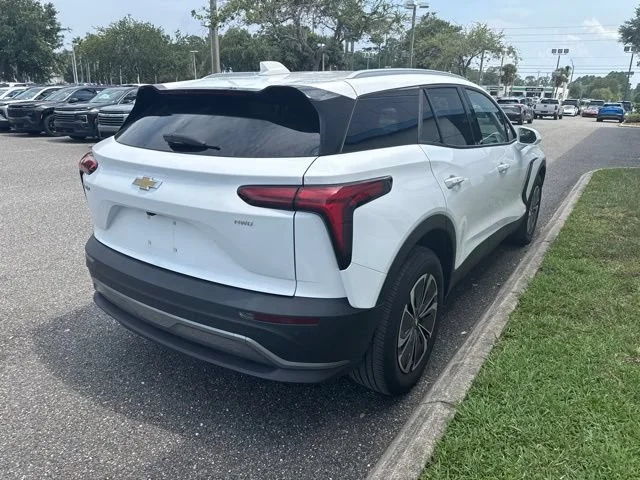 2024 Chevrolet Blazer EV LT - Photo 2