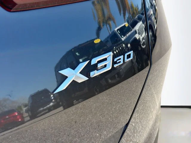 New 2026 Dark Graphite Metallic BMW 30 xDrive image 12