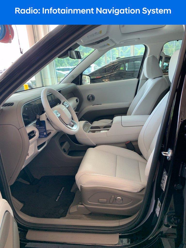 New 2026 Red Hyundai SEL Premium 7P image 3