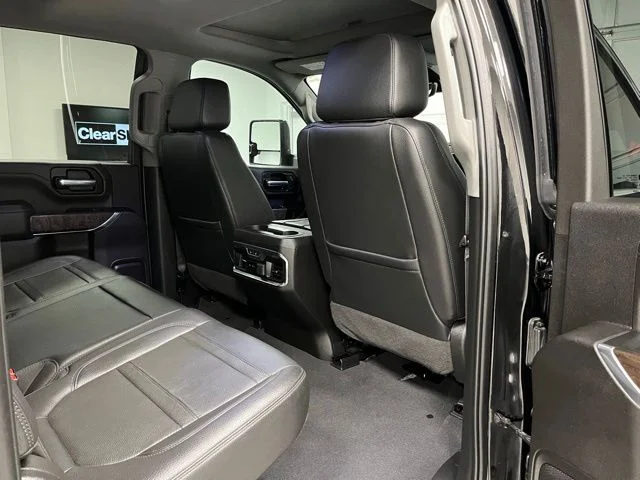 Used 2022 Black GMC Denali image 52
