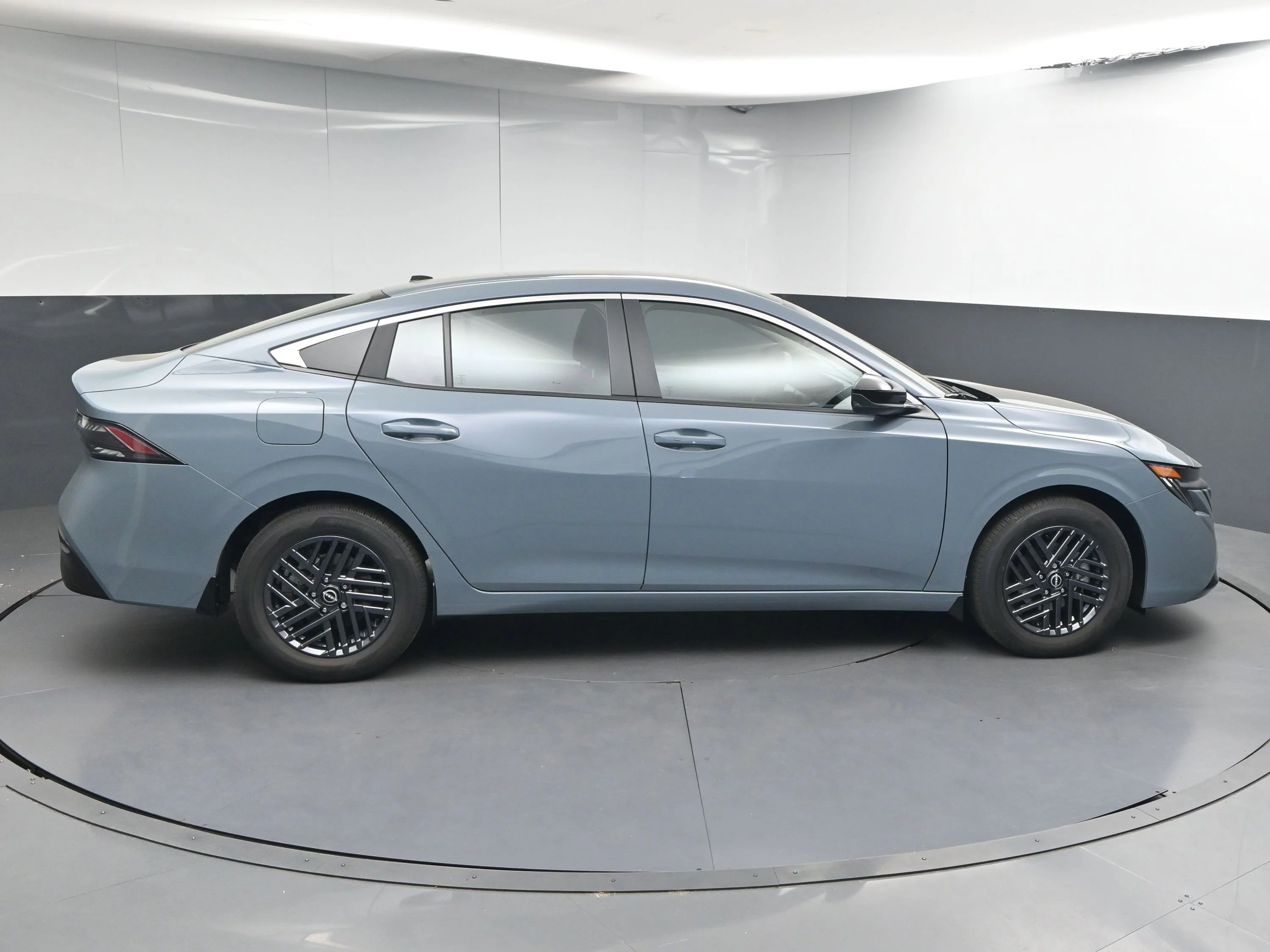 New 2026 Atlantic Gray Metallic Nissan SV image 8