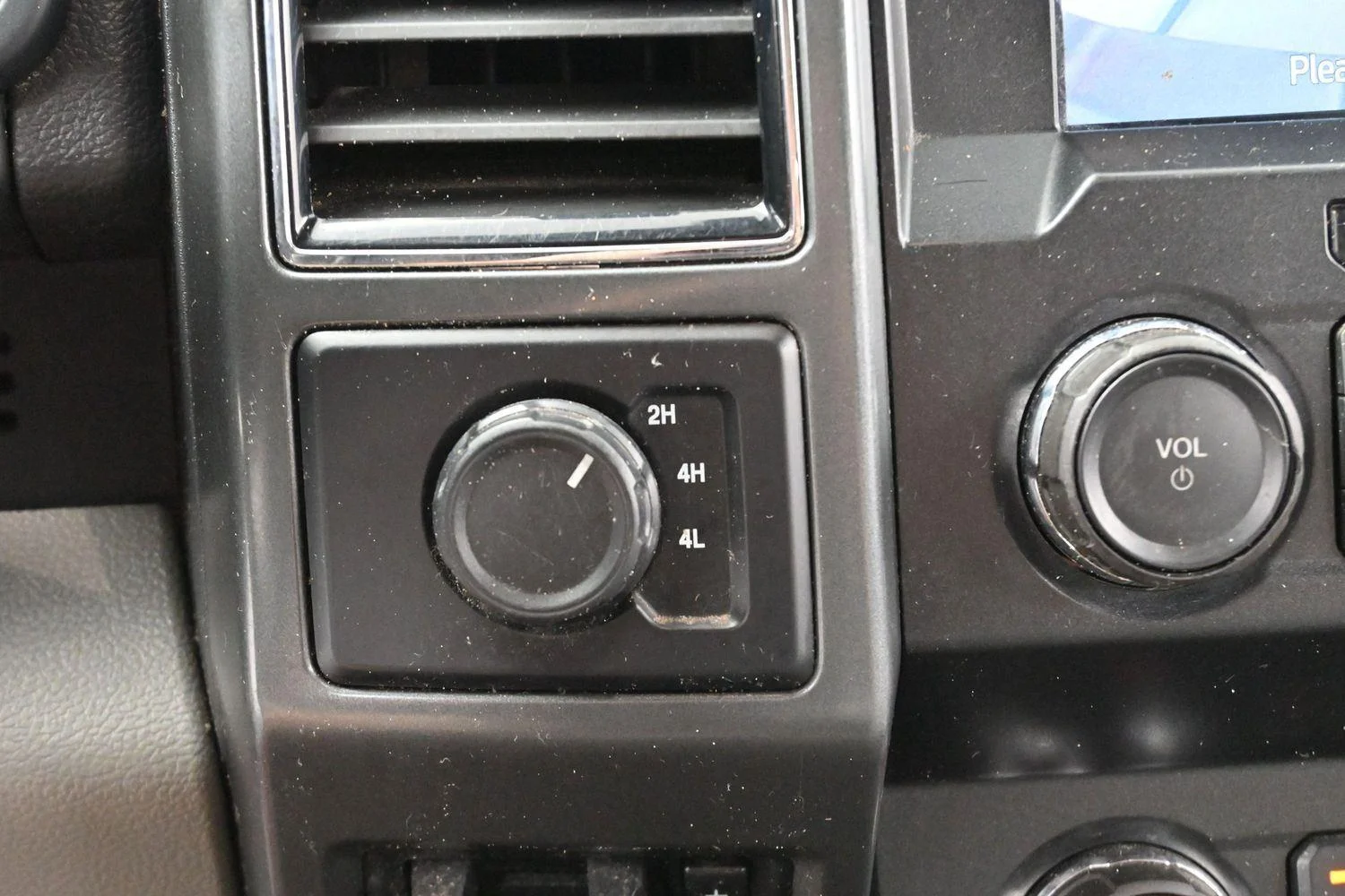 Used 2022 Carbonized Gray Ford XLT image 24