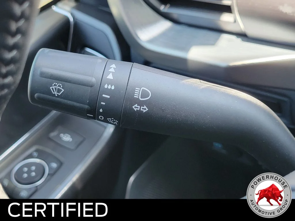 Used 2022 Gray Ford Lariat image 30