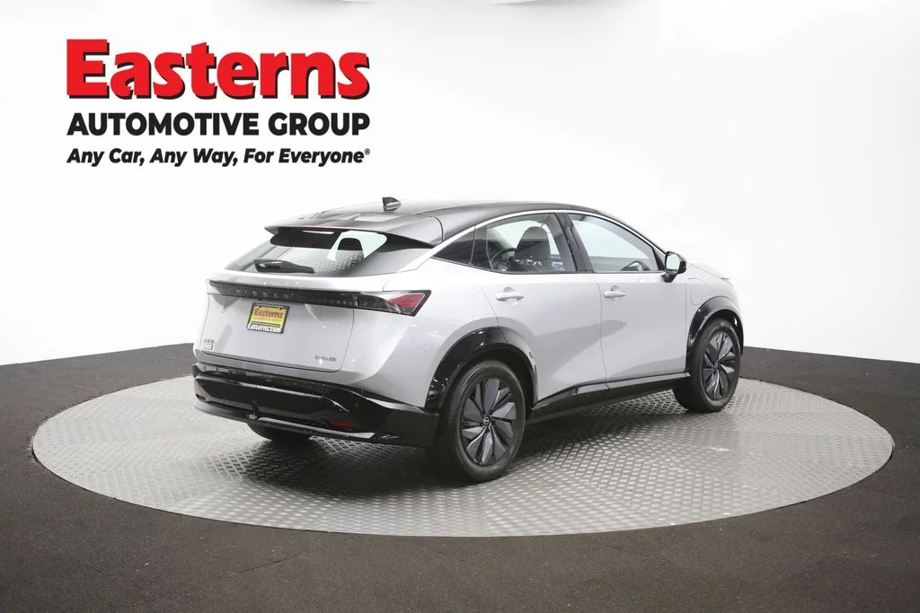 Used 2023 Silver Nissan ENGAGE image 39