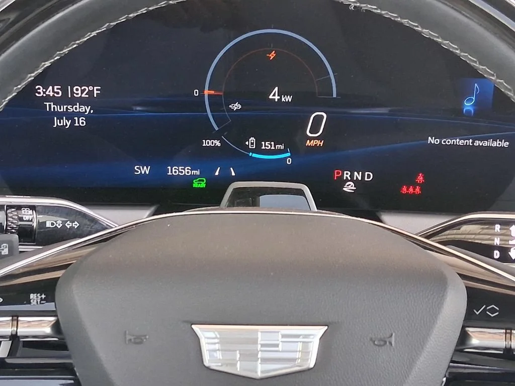2025 Cadillac OPTIQ Luxury 1 - Photo 13