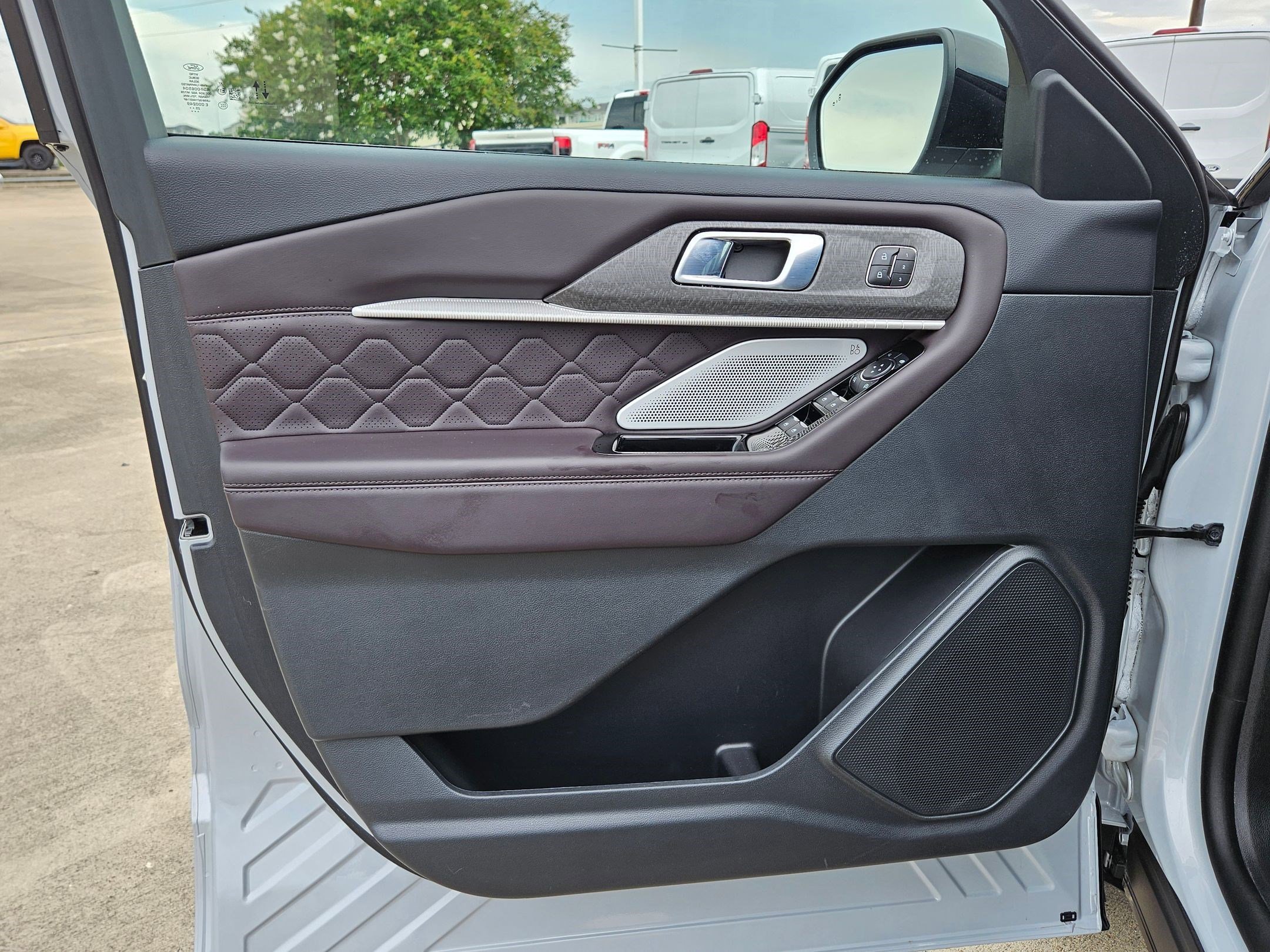 Used 2026 Blue Ford Platinum image 11
