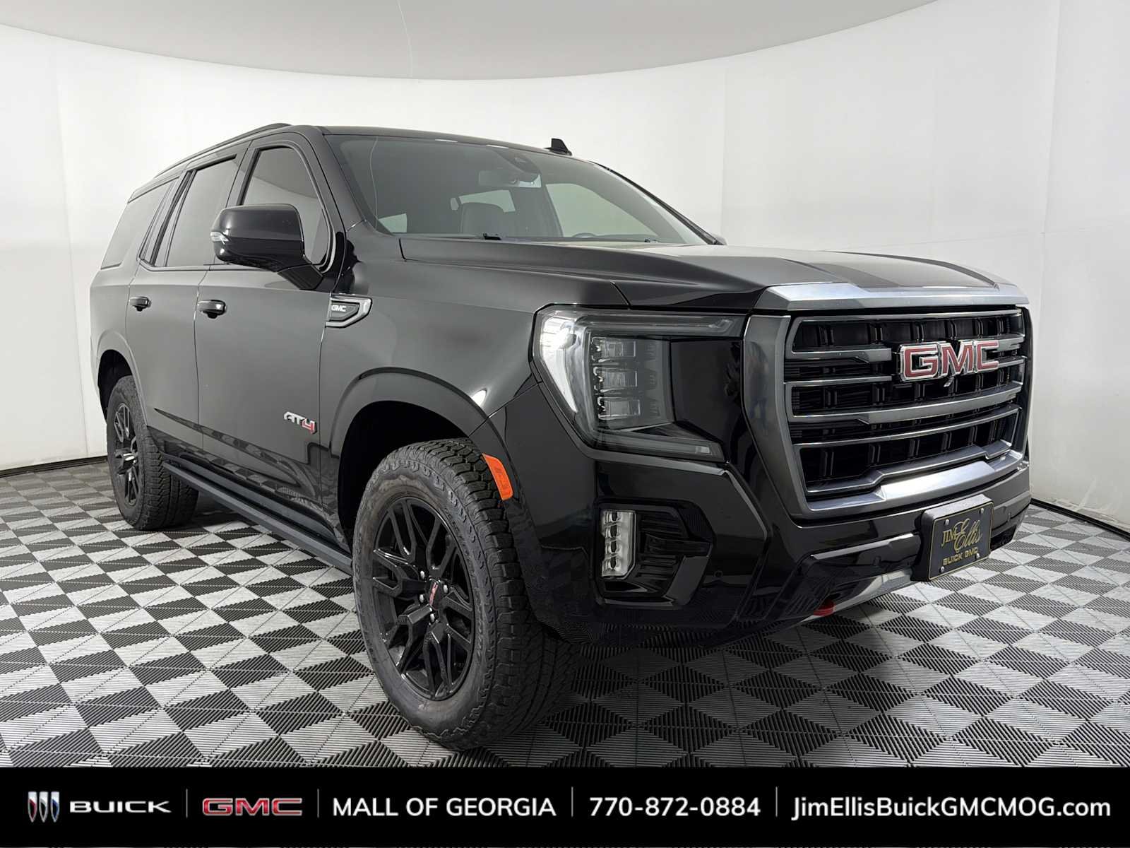 2021 GMC Yukon 4WD AT4's photo