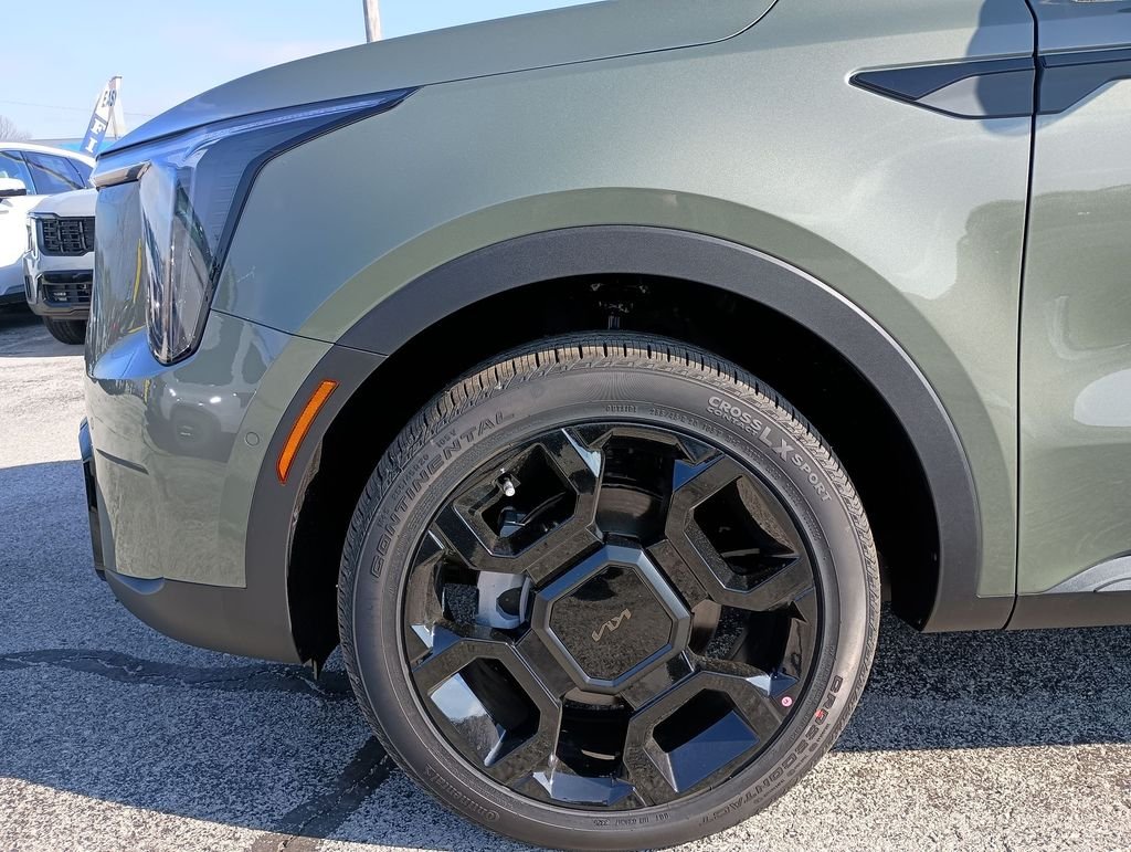 New 2026 Jungle Green Kia X-Line SX Prestige AWD image 16